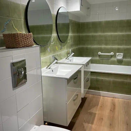 Bonvouloir * בנרס-דה-ביגור