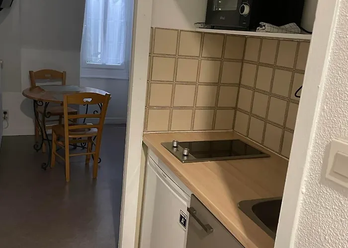 Bonvouloir מלון דירות